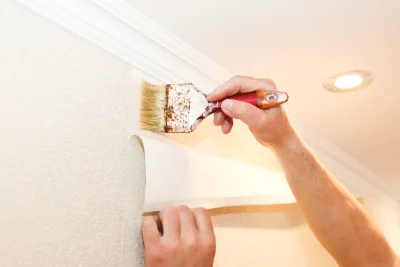 Pose de papier peint à Lanty — revêtements muraux et toiles de verre